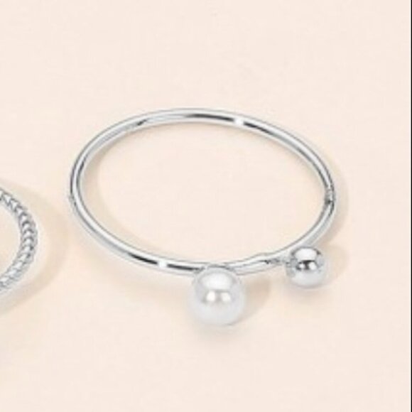 SILVER DIPPED PEARL AND BALL RING - Picture 1 of 1